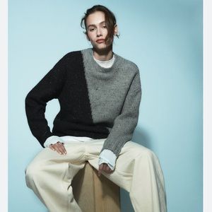 Shop ZARA 2022-23FW COLORBLOCK KNIT SWEATER (5536/250)